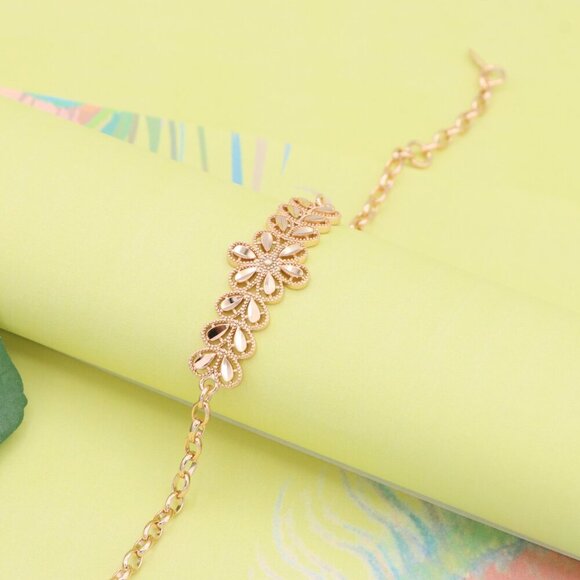 "Elegant Floral Design Rose Gold Bracelet, XPBL1086 - Picture 3 of 11